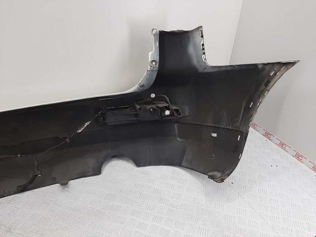 Бампер задний INFINITI QX56/QX80 2004-2010