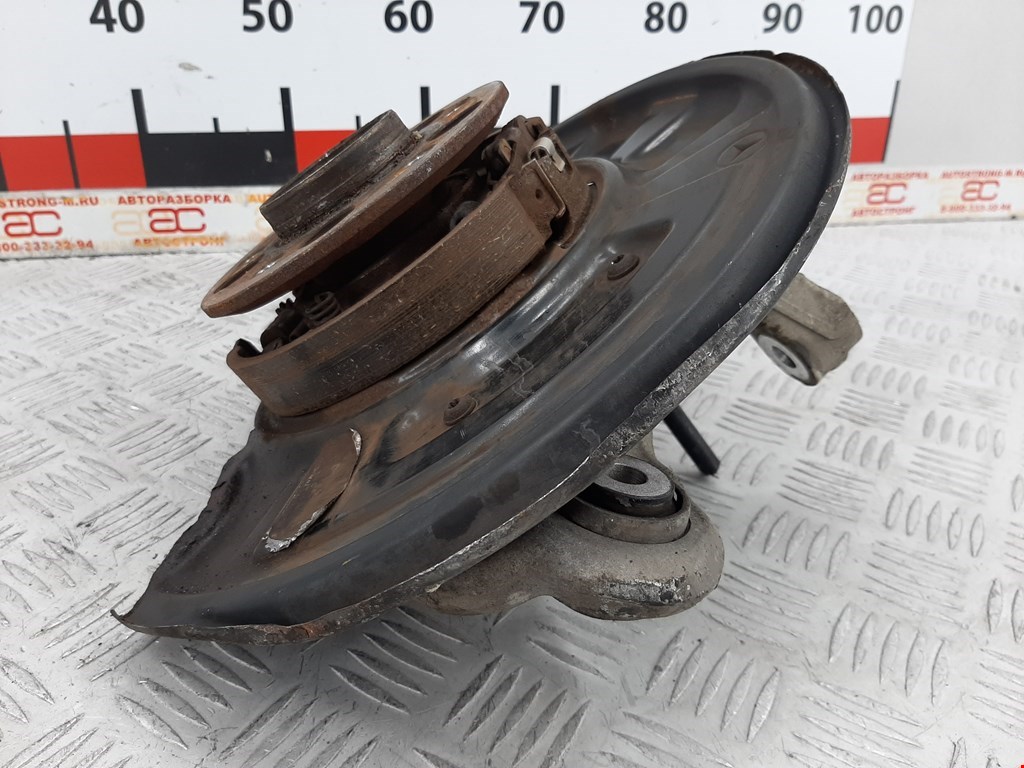 Ступица задняя правая MERCEDES-BENZ C-Class C-klasse W204 2007-2015