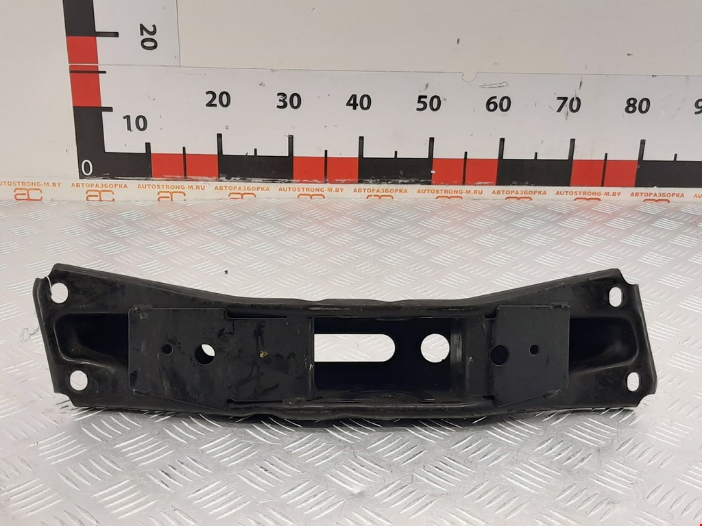 Кронштейн (крепление лапа траверса) кпп Infiniti G 3 (V35/CV35) (2002-2007)