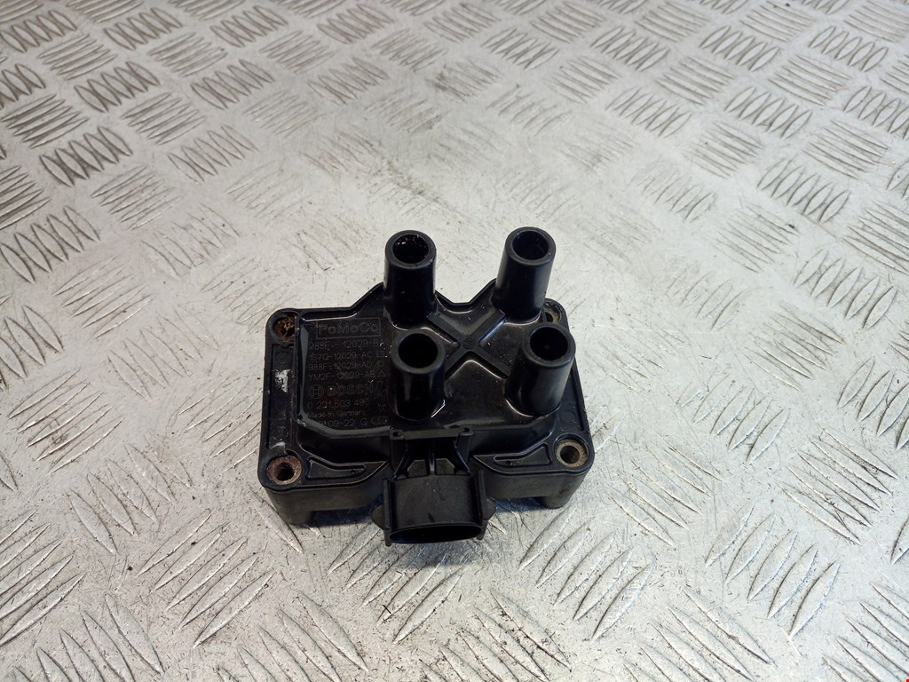 Катушка зажигания FORD Focus I 1998-2005