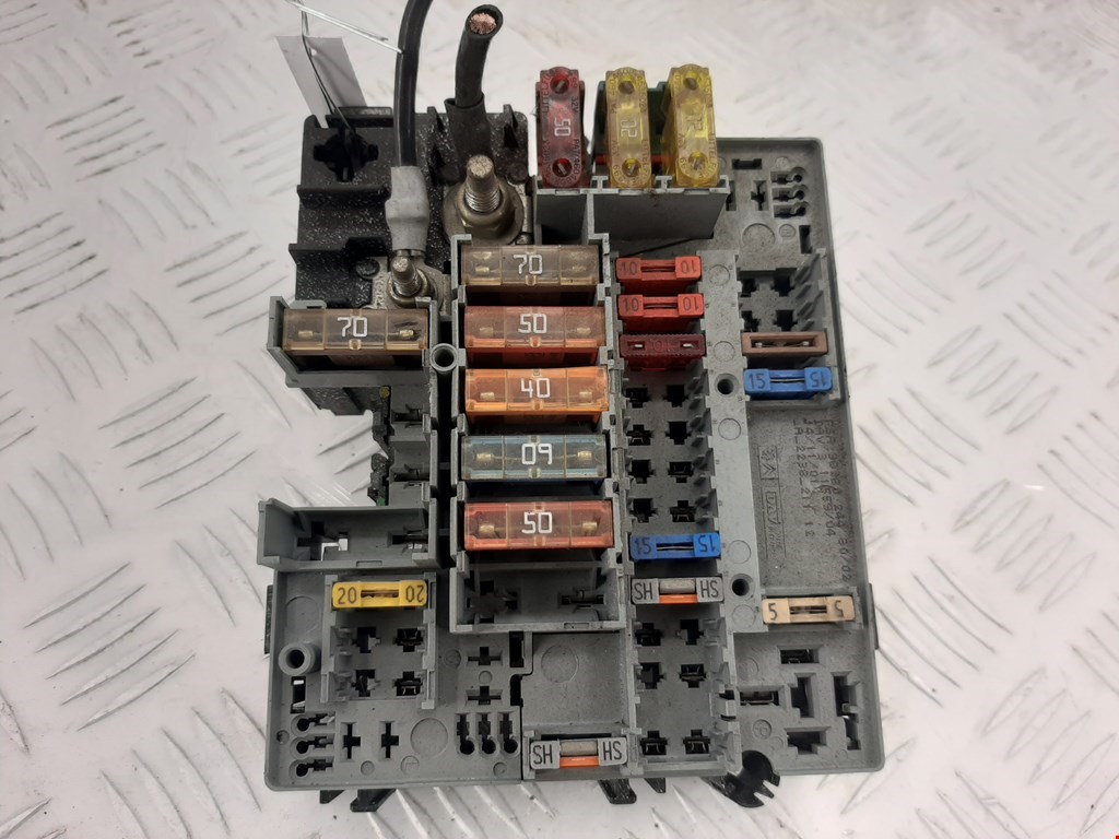 Датчик уровня в бачок омывателя CITROEN Berlingo 1996-2012