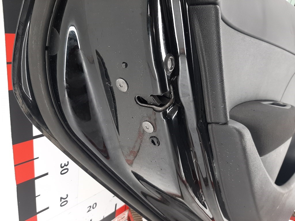 Дверь задняя левая PEUGEOT 308 2007-2015