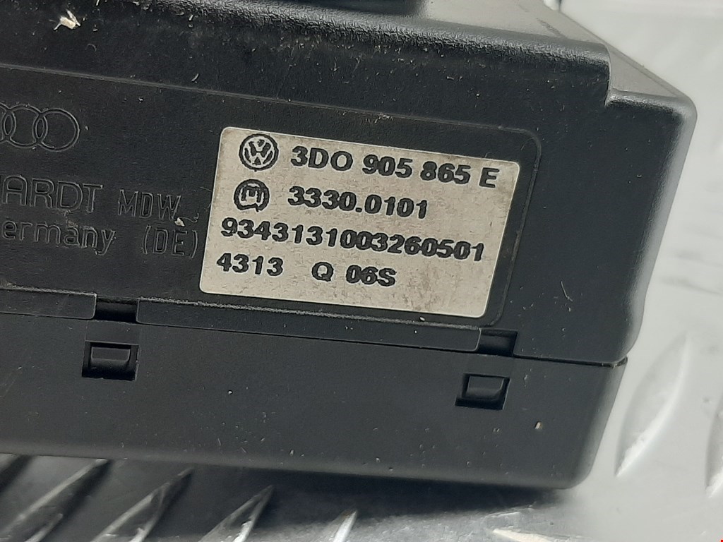 Замок зажигания VOLKSWAGEN Touareg 2002-2010