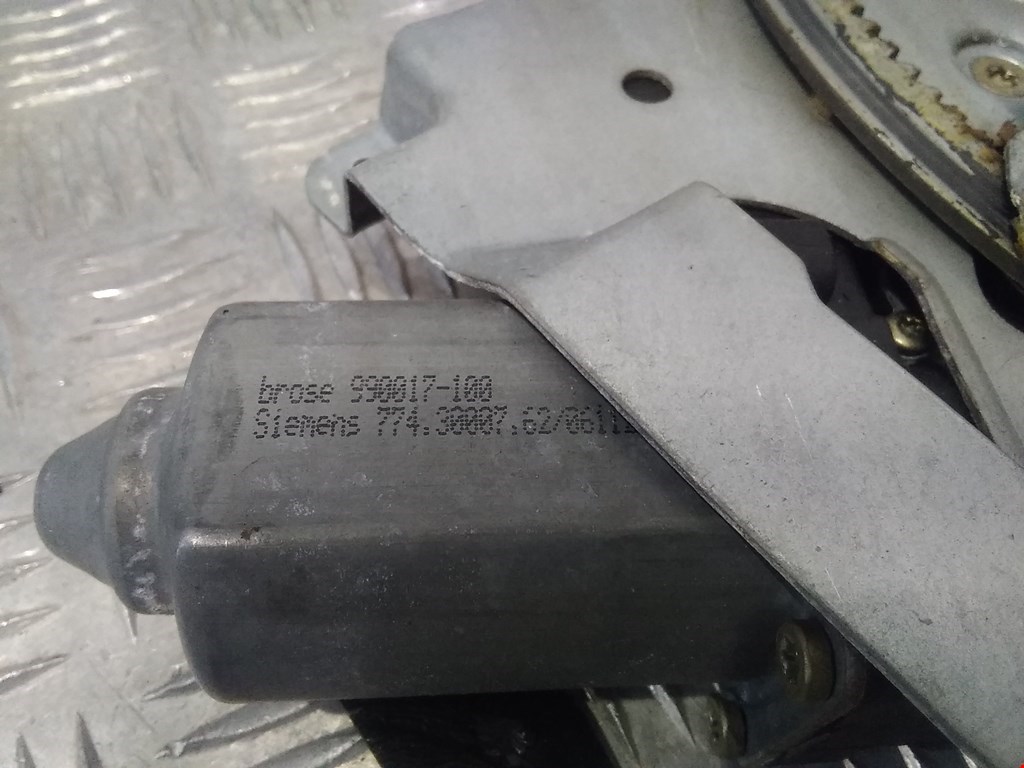 Стеклоподъемник передний правый OPEL Omega B 1994-2004