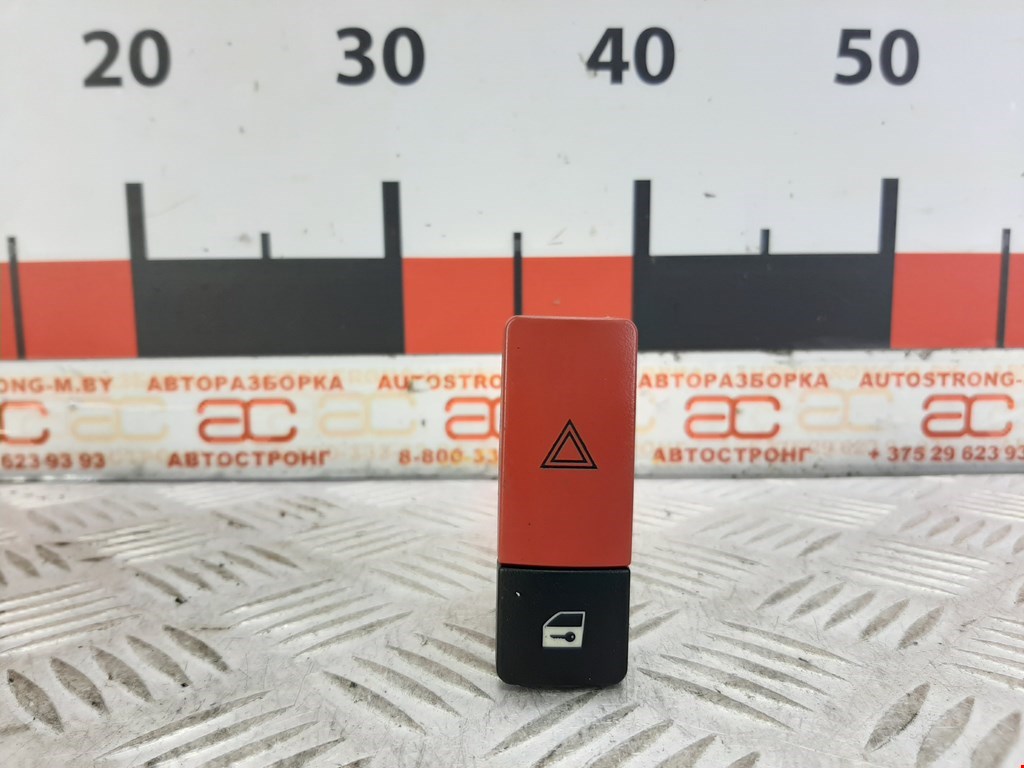 Кнопка аварийной сигнализации (аварийки) LAND ROVER Range Rover 2002-2012