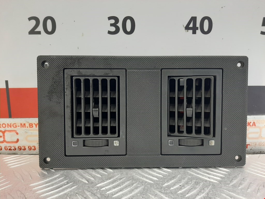 Дефлектор обдува салона Mercedes Sprinter 1 (W901-905) (1995-2006)