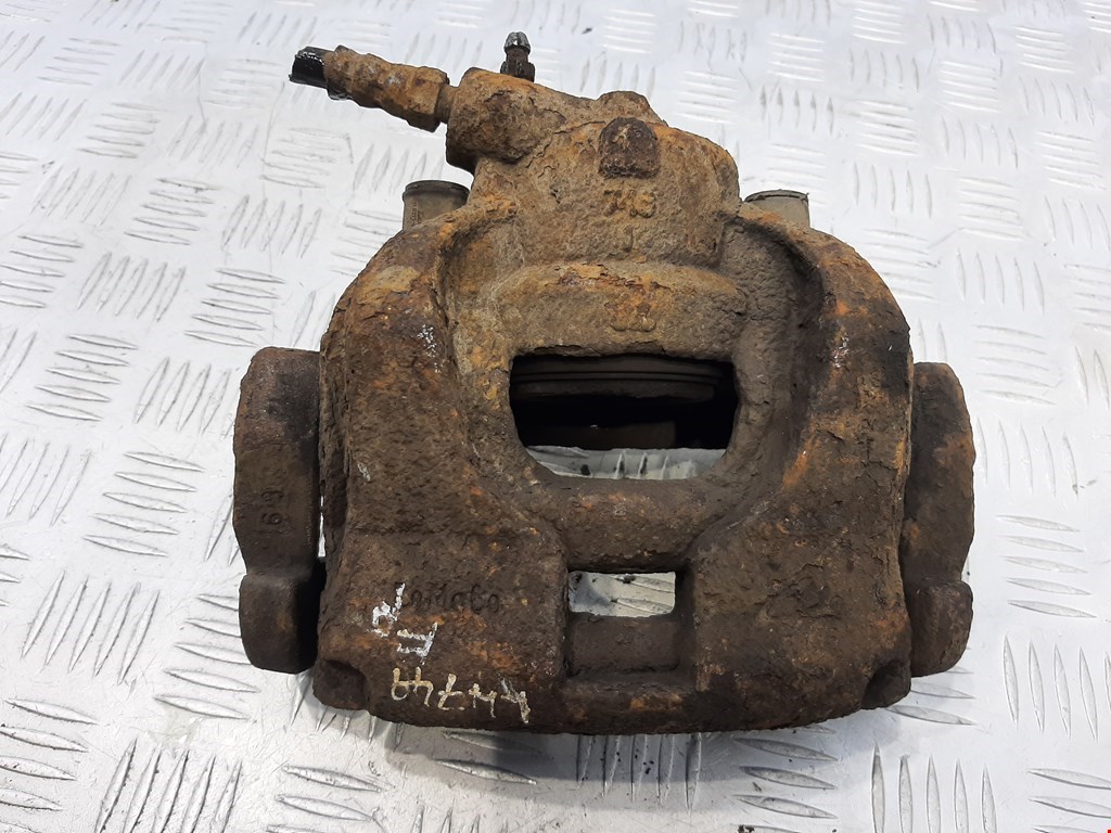 Суппорт передний правый FORD Galaxy 2006-2015