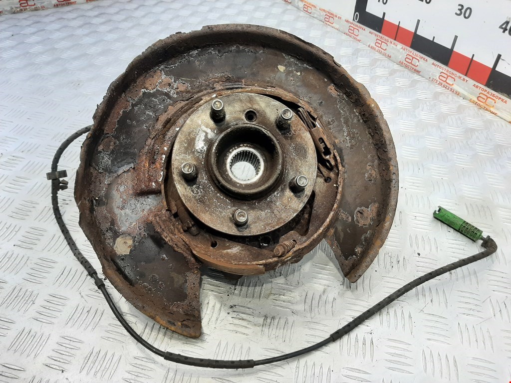 Ступица задняя левая LAND ROVER Range Rover 2002-2012