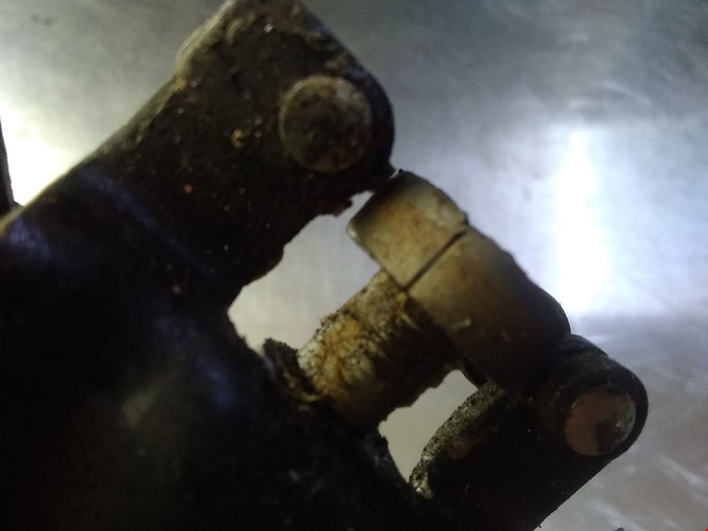 Ролик двери сдвижной (левый/правый средний верхний/нижний) FIAT Fiorino 2008-н.в.