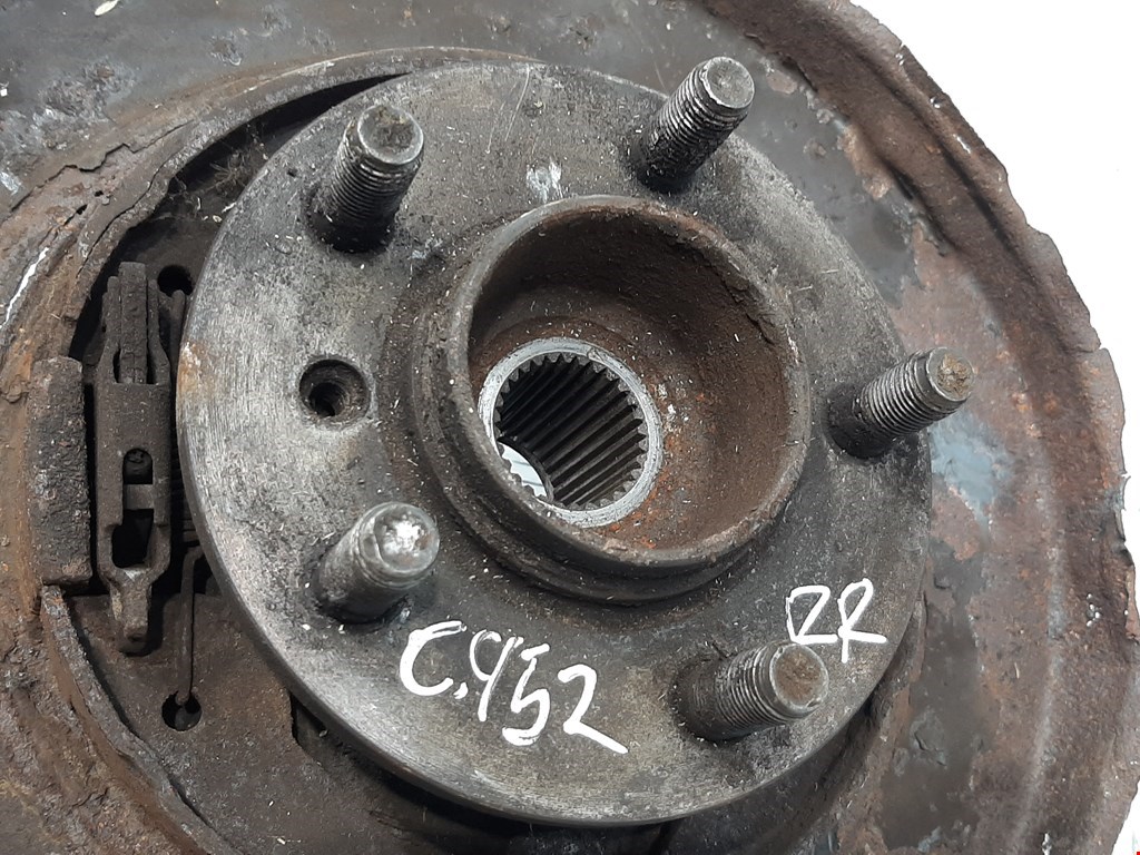 Ступица задняя правая LAND ROVER Range Rover 2002-2012