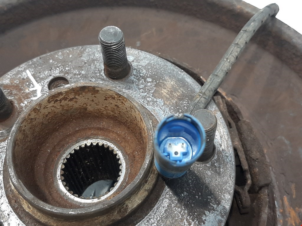 Ступица задняя левая LAND ROVER Range Rover 2002-2012