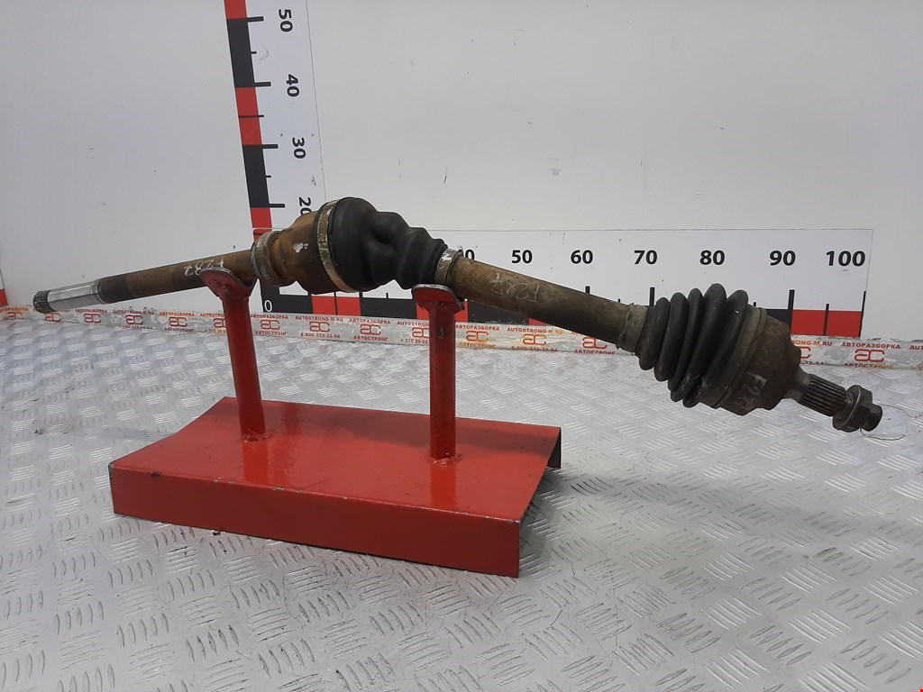 Полуось (привод, приводной вал) передняя правая CITROEN Berlingo 1996-2012