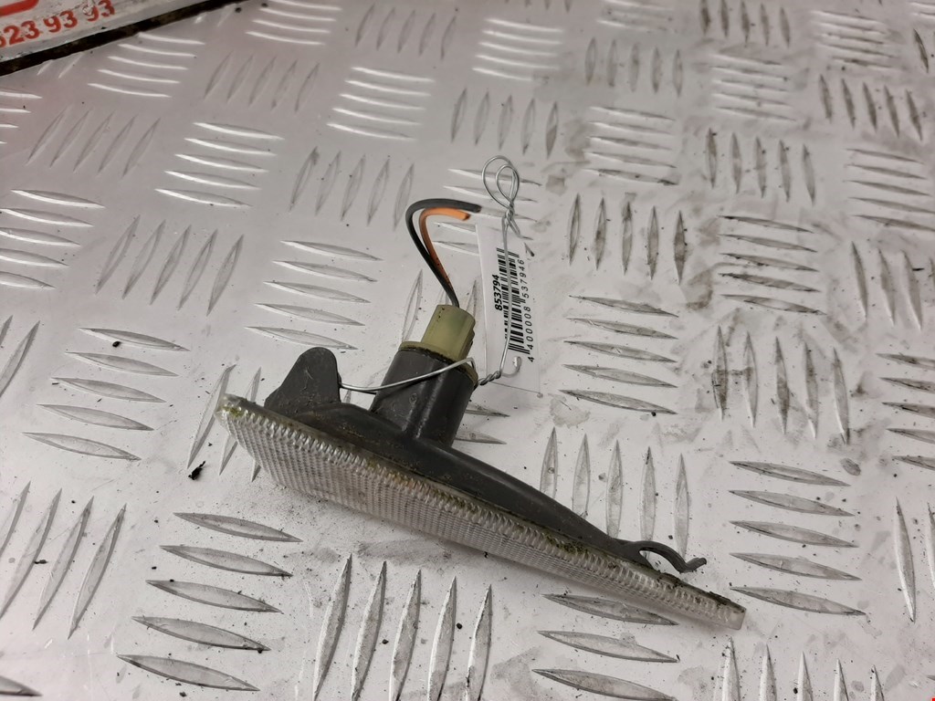 Повторитель на крыло RENAULT Scenic II 2003-2010