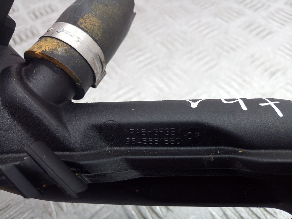 Горловина маслозаливная (залива масла) FORD C-MAX 2003-2010