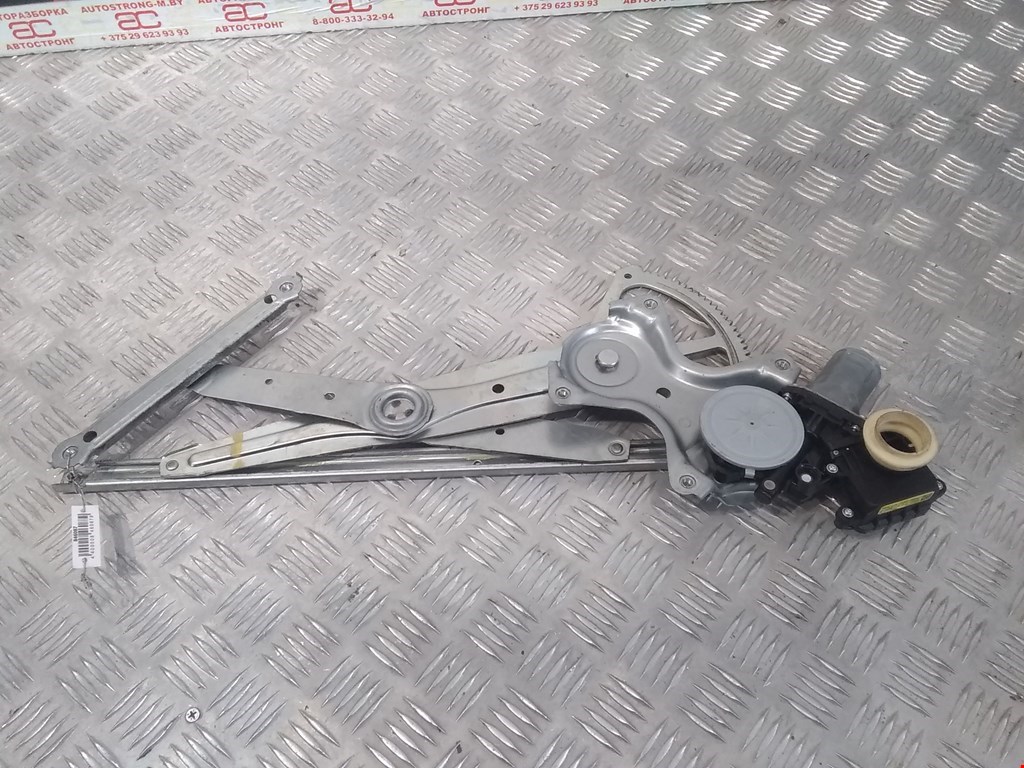 Стеклоподъемник передний левый TOYOTA Auris E150 2006-2012
