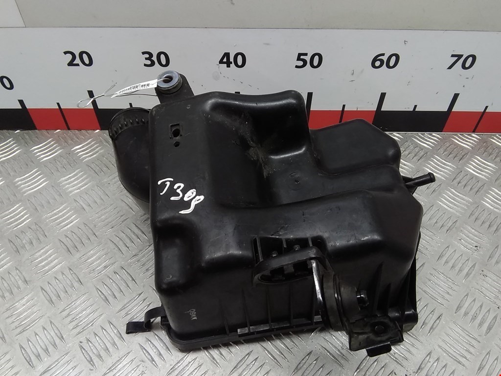 Корпус воздушного фильтра KIA Carens 2006-2012