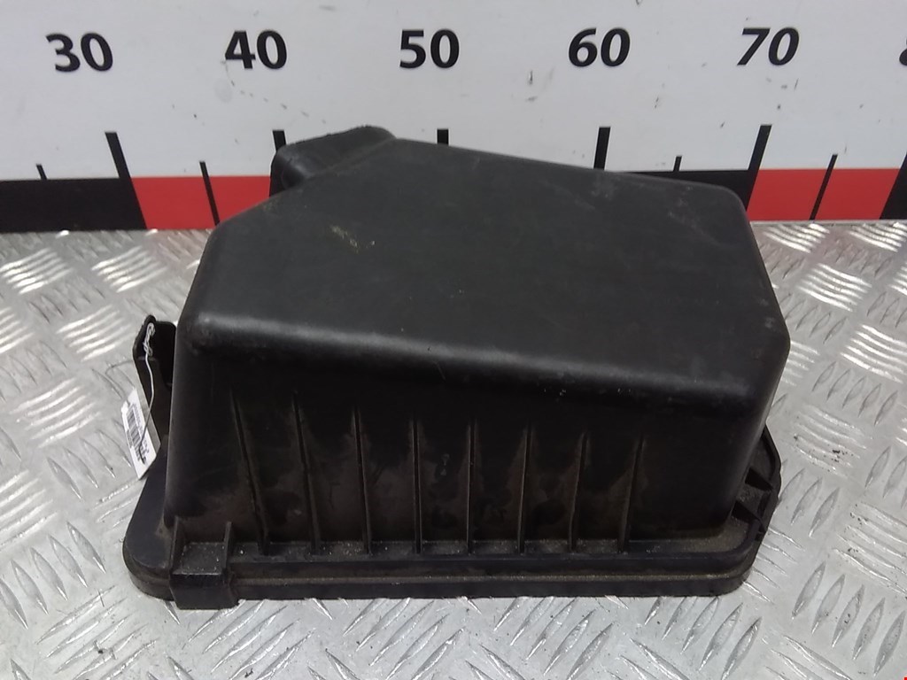 Корпус воздушного фильтра KIA Carens 2006-2012