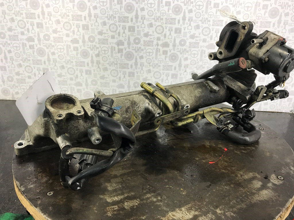 Коллектор впускной NISSAN Primera P12 2002-2008