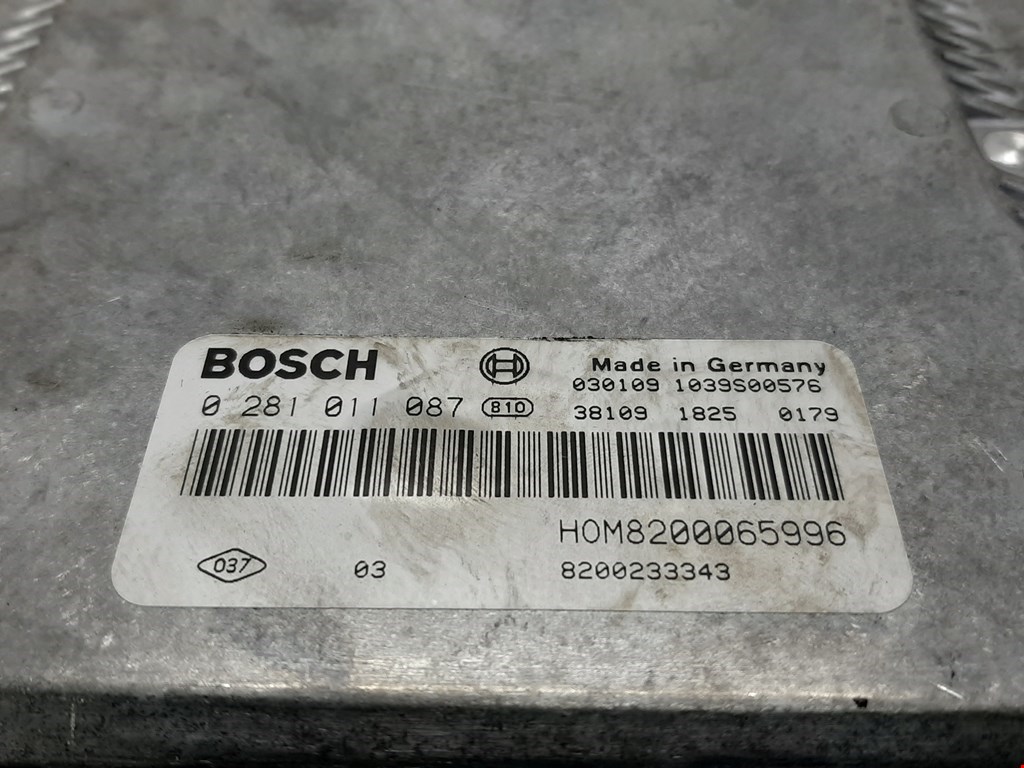 Блок управления двигателя (ЭБУ) VOLVO V40 I 1995-2004