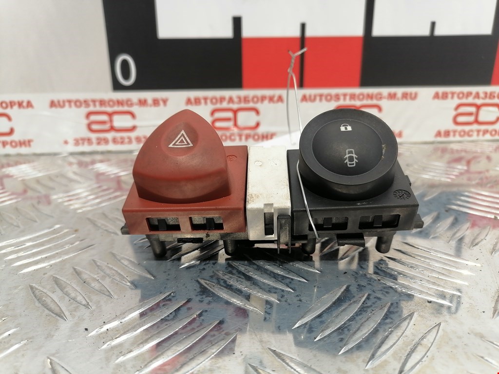 Кнопка аварийной сигнализации (аварийки) RENAULT Megane II 2002-2009