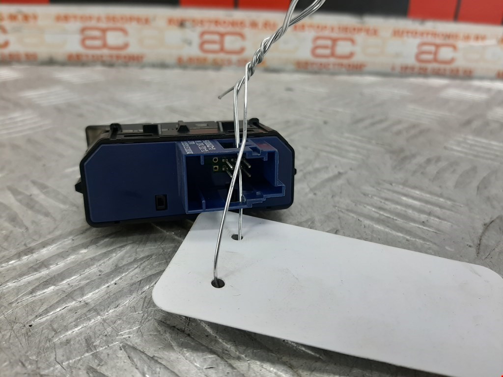 Кнопка антипробуксовочной системы CITROEN C5 II 2007-2017