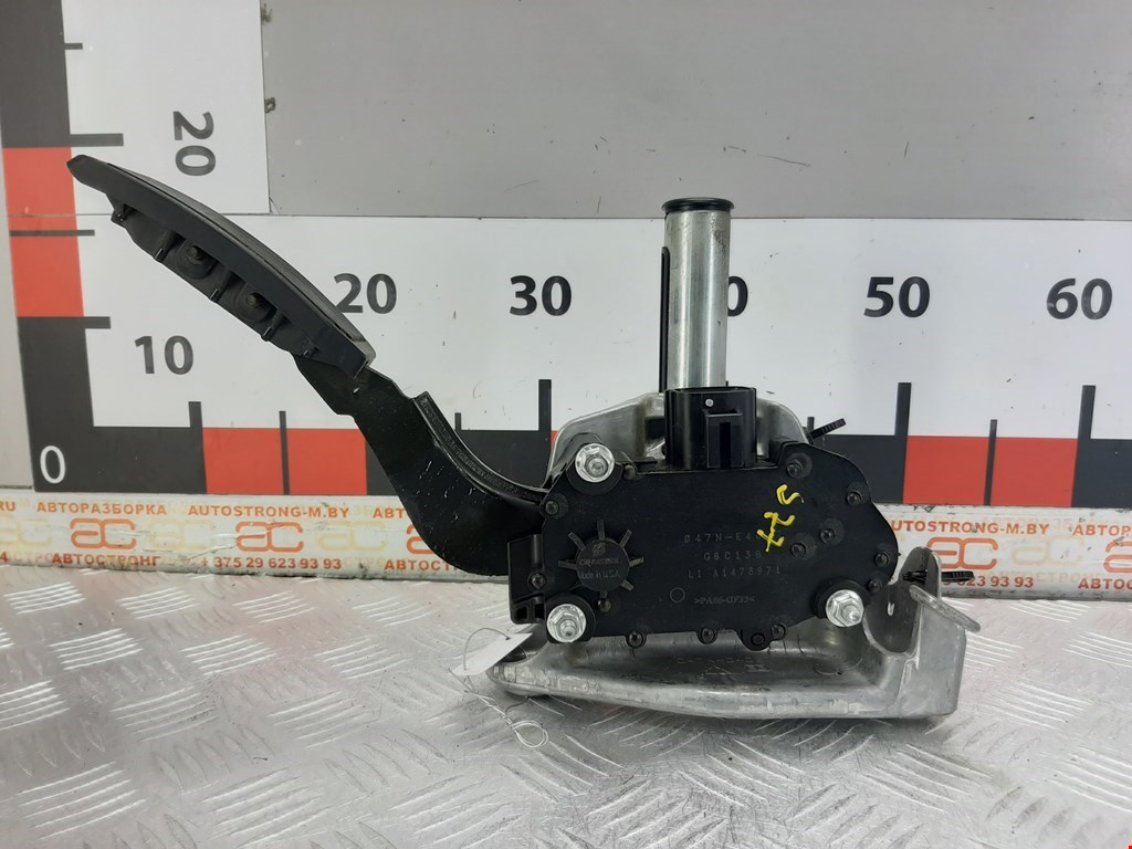 Педаль газа NISSAN Armada 2003-2016