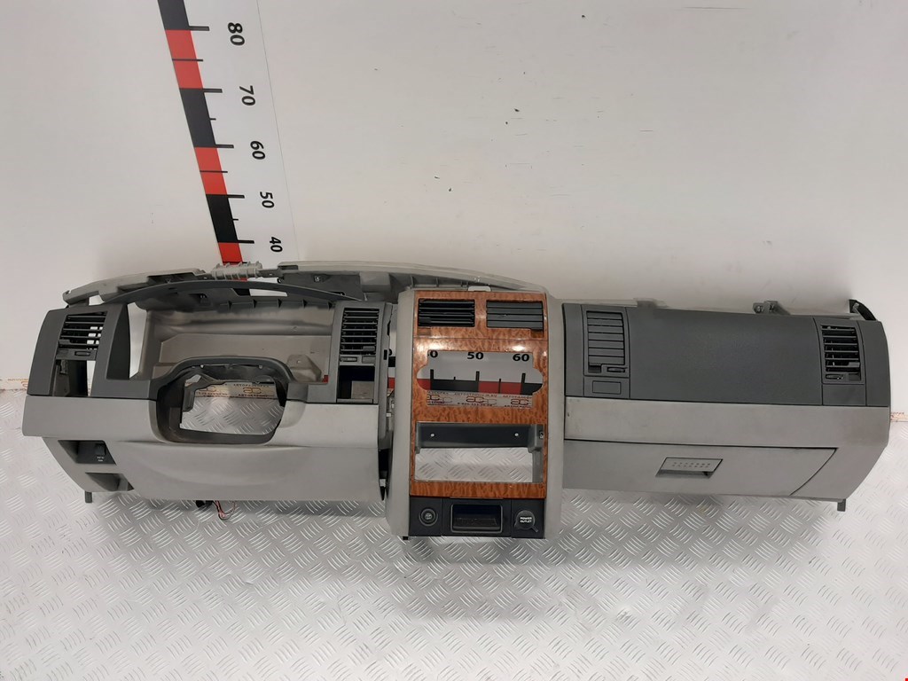 Торпедо DODGE Durango II 2003-2009