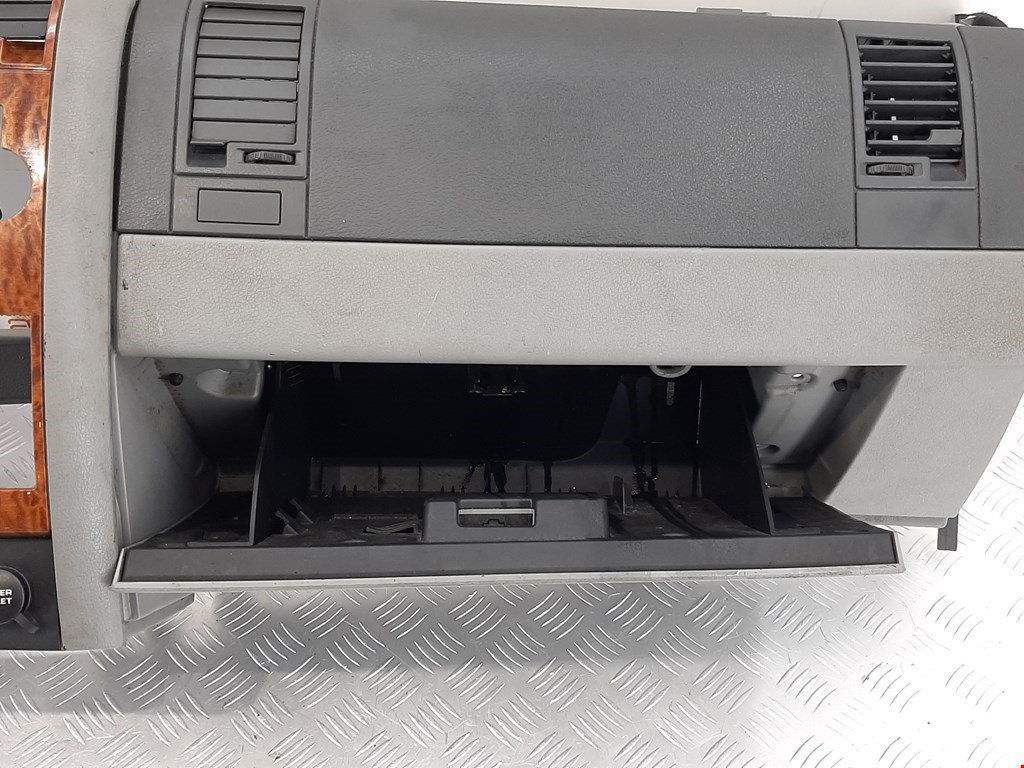 Торпедо DODGE Durango II 2003-2009