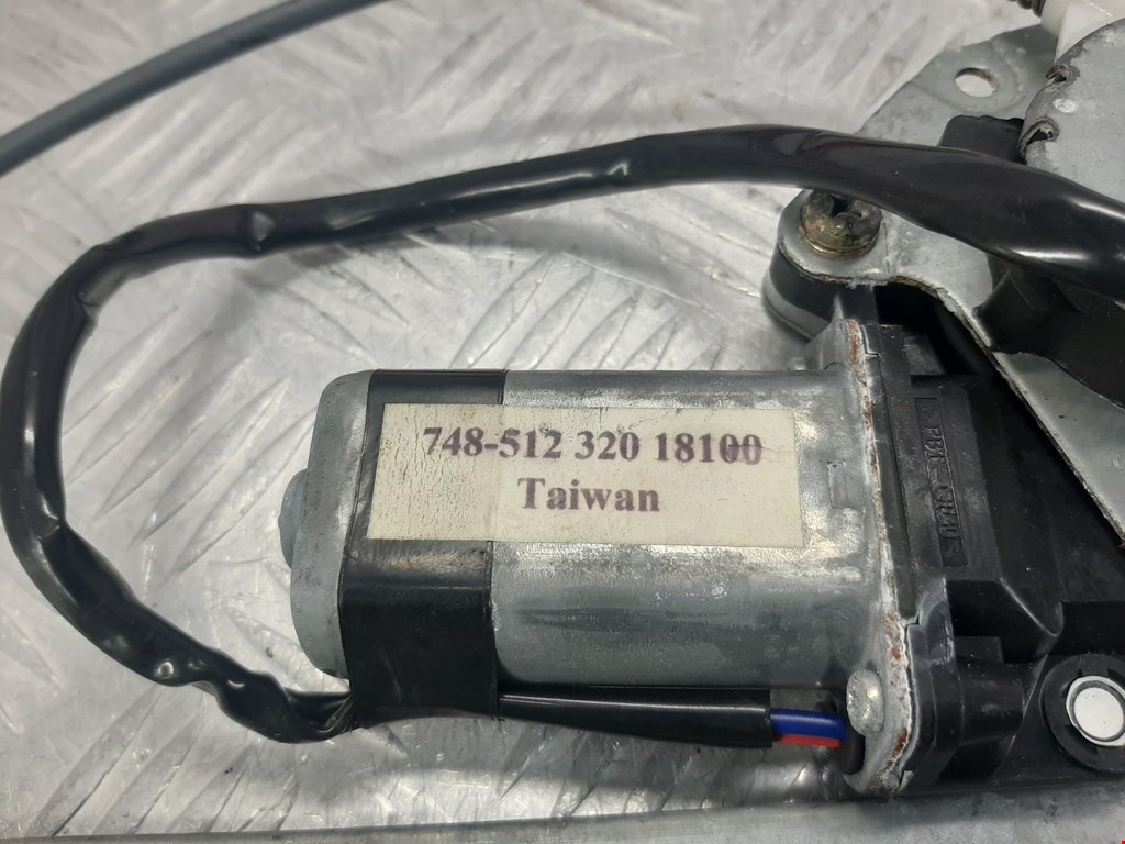 Стеклоподъемник задний левый HONDA Pilot 2002-2008