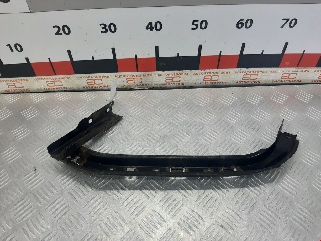 Кронштейн переднего бампера правый HONDA Pilot 2002-2008