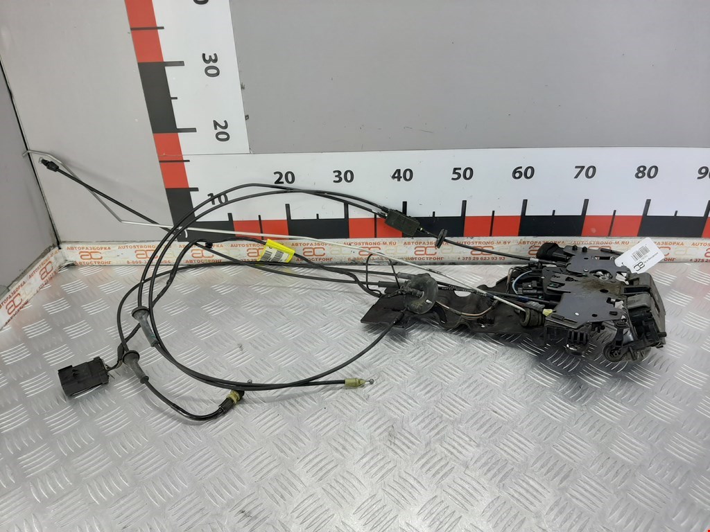 Замок двери сдвижной DODGE Caravan V 2007-2020