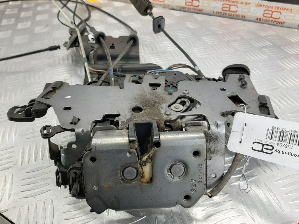 Замок двери сдвижной DODGE Caravan V 2007-2020