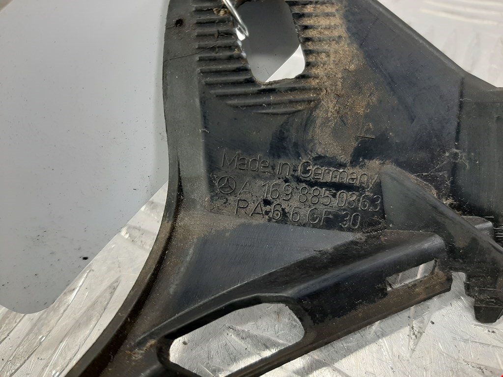 Кронштейн заднего бампера левый правый MERCEDES-BENZ B-Class W245 2005-2011