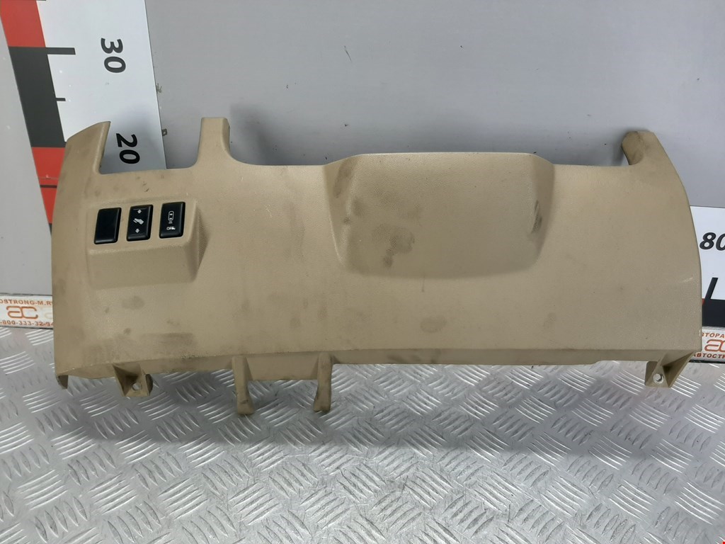 Накладка декоративная NISSAN Armada 2003-2016