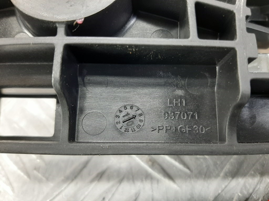 Ручка дверная задняя внутренняя левая DODGE Journey 2008-2020