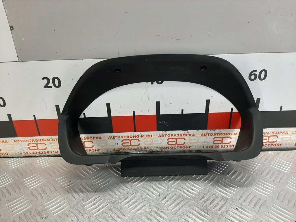 Накладка декоративная на торпедо Honda Pilot 1 (2002-2008)