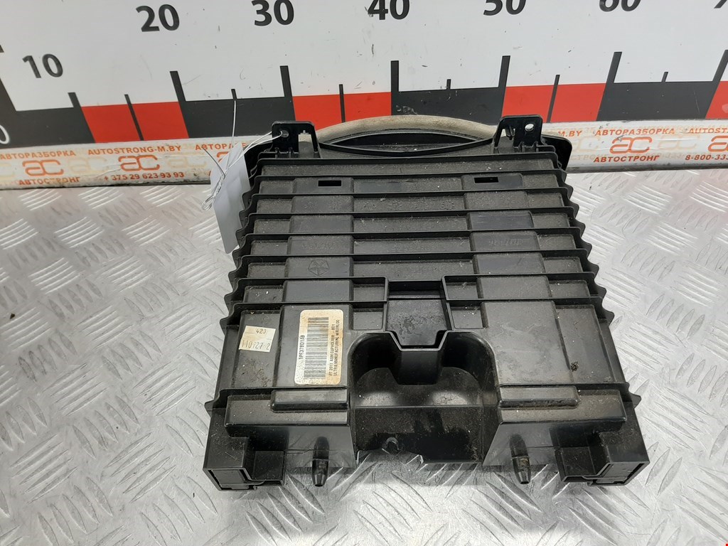 Подстаканник DODGE Caravan V 2007-2020