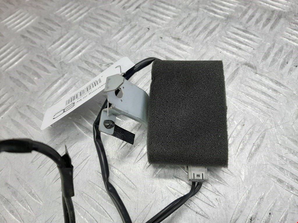 Усилитель антенны NISSAN Pathfinder R51M 2004-2014