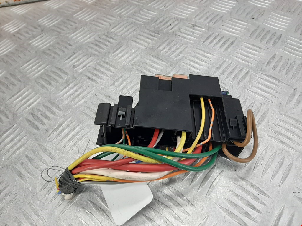 Датчик уровня в бачок омывателя NISSAN Pathfinder R51M 2004-2014