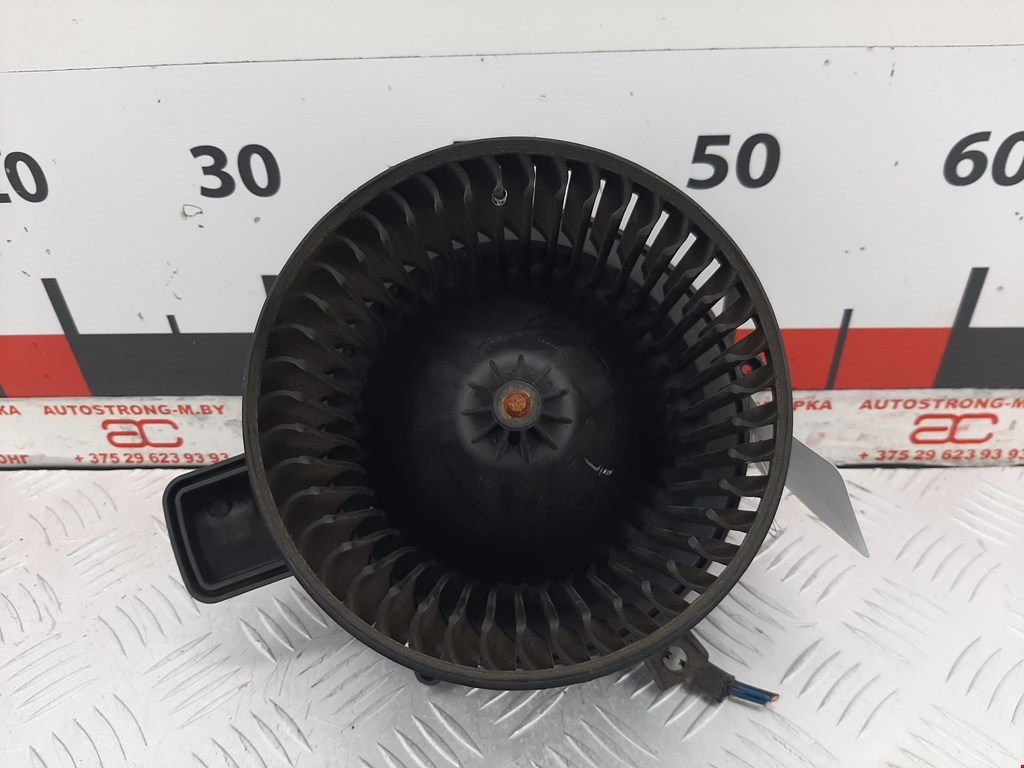 Моторчик (мотор) отопителя салона DODGE Caravan V 2007-2020