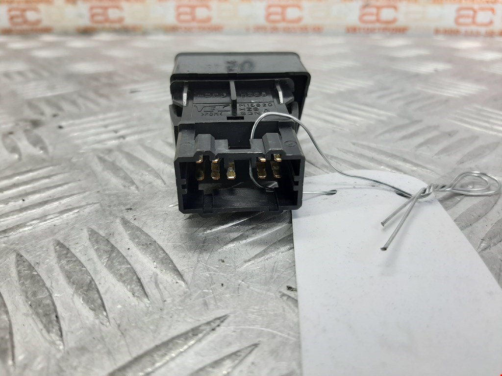 Кнопка аварийной сигнализации (аварийки) HONDA Pilot 2002-2008