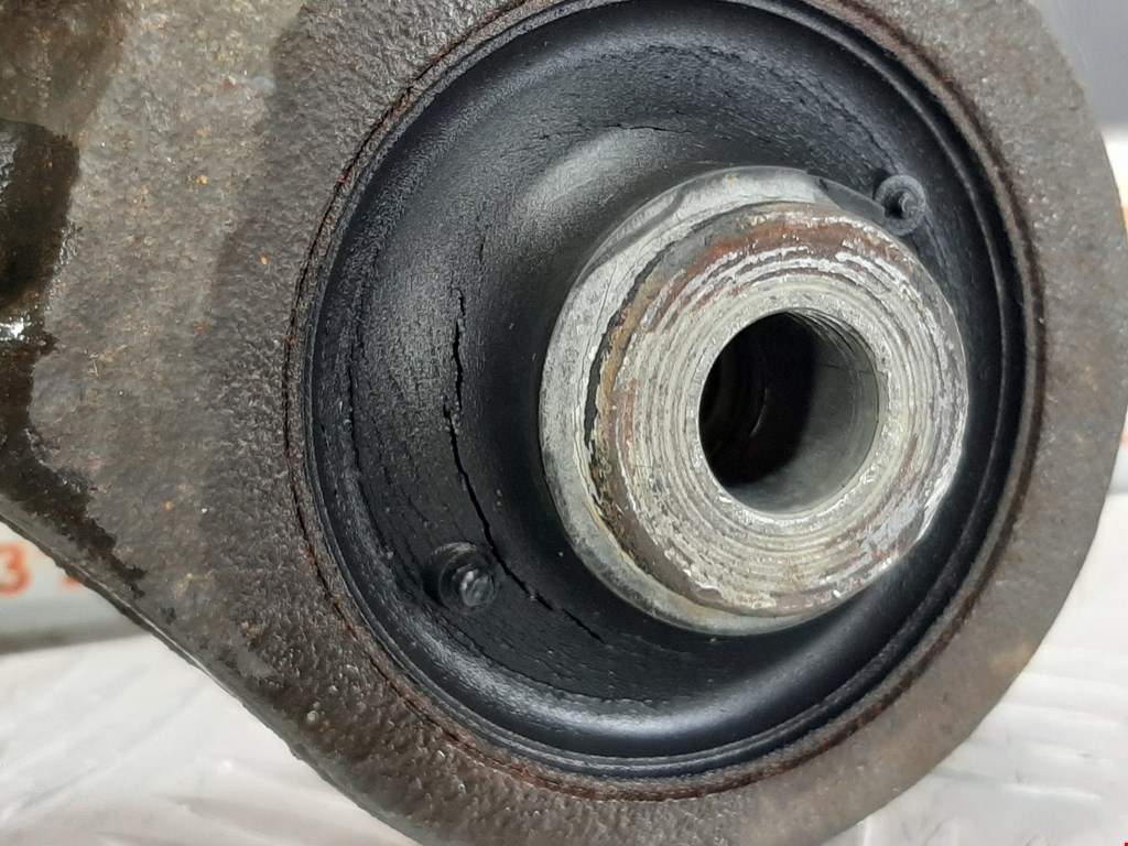 Рычаг передний левый HONDA Pilot 2002-2008