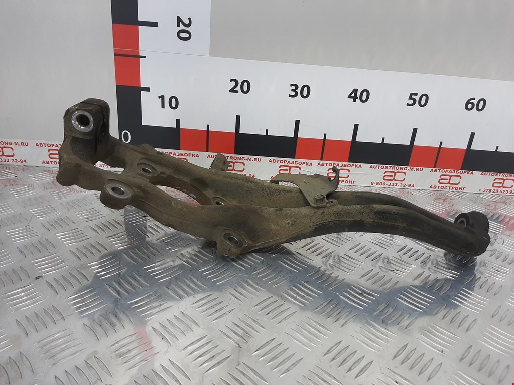 Ступица (кулак цапфа) передняя правая Nissan Pathfinder (R51) (2004-2014)