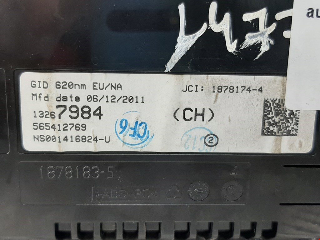 Дисплей информационный (компьютера) OPEL Astra J 2009-2017