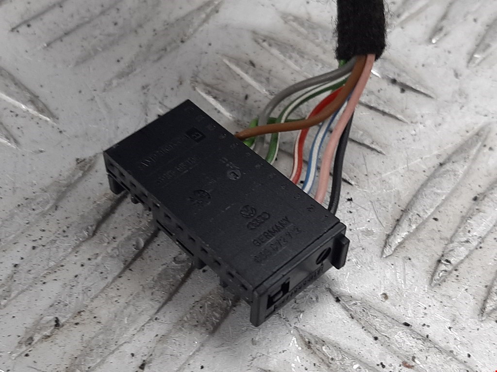 Зеркало заднего вида салонное AUDI A8 D3 2003-2010