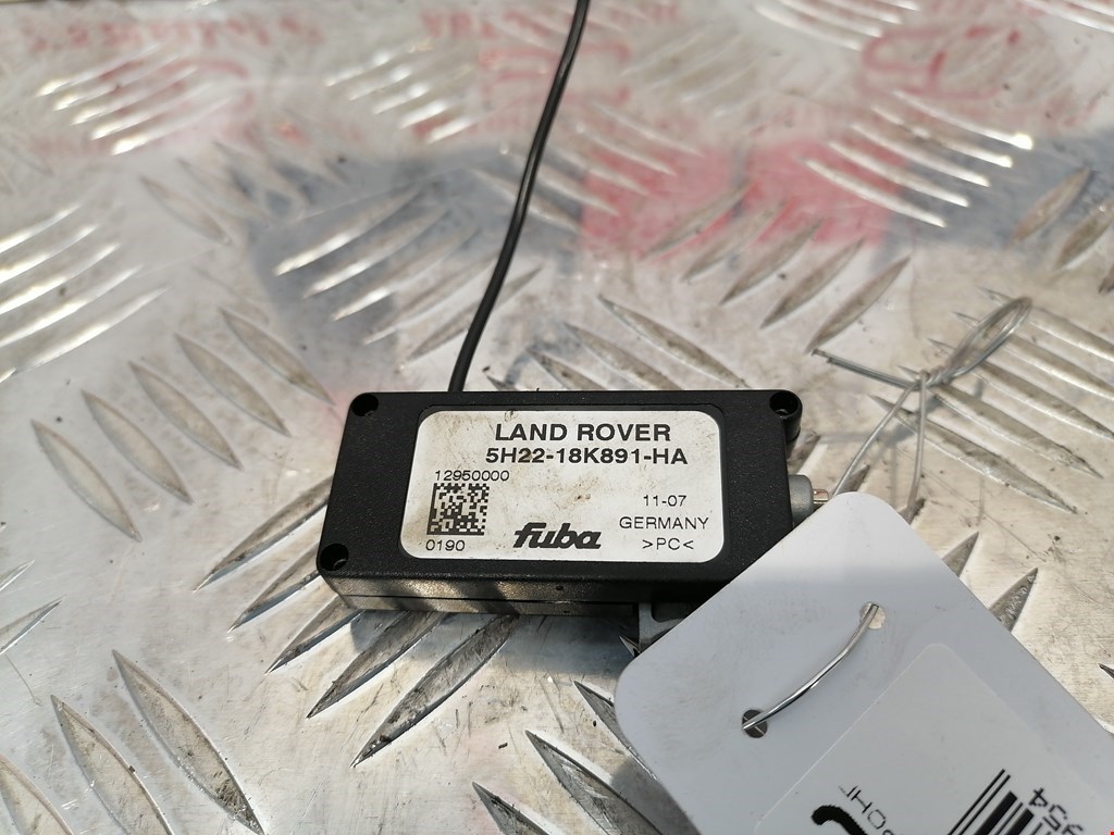 Усилитель антенны LAND ROVER Discovery III 2005-2009