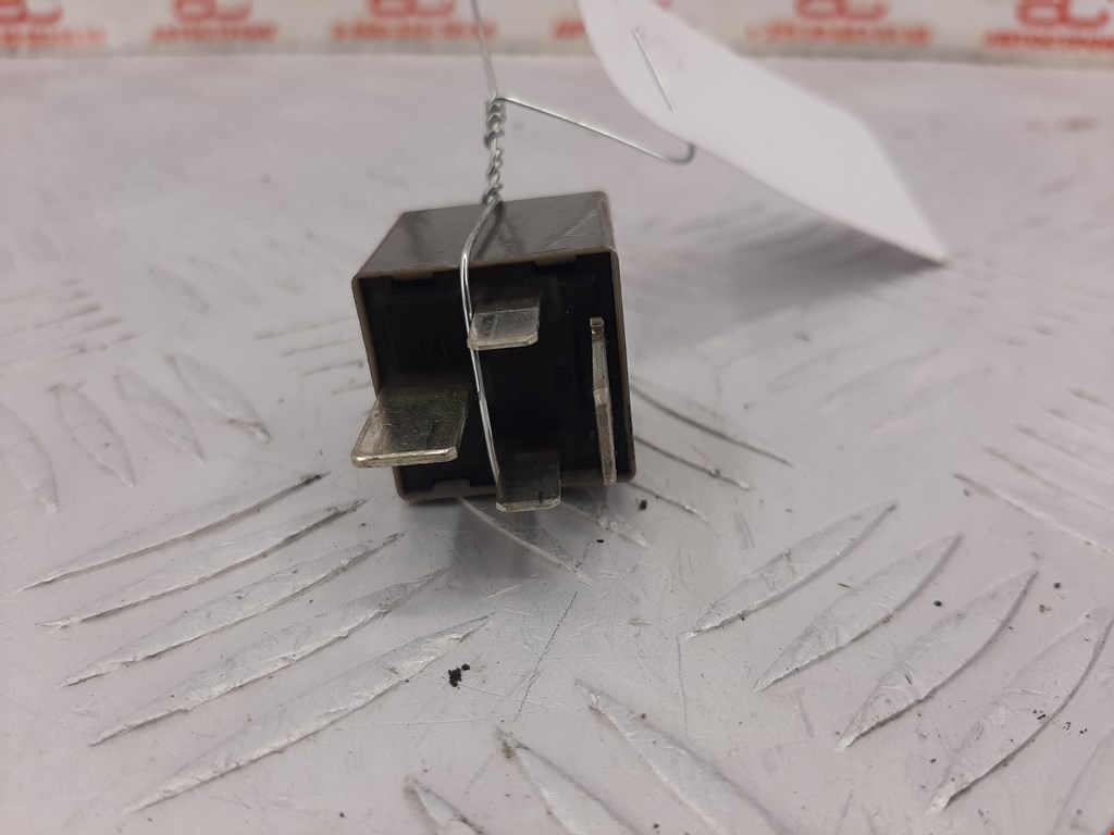 Реле DODGE Journey 2008-2020