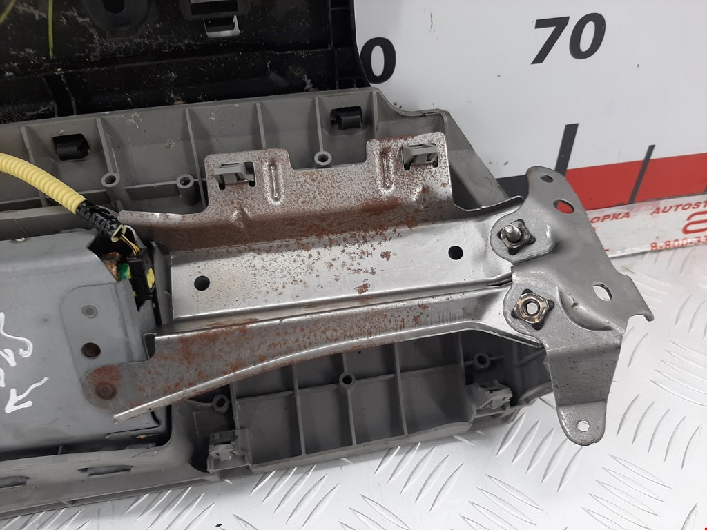 Подушка безопасности пассажирская (в торпедо) TOYOTA Camry XV50 2011-2018