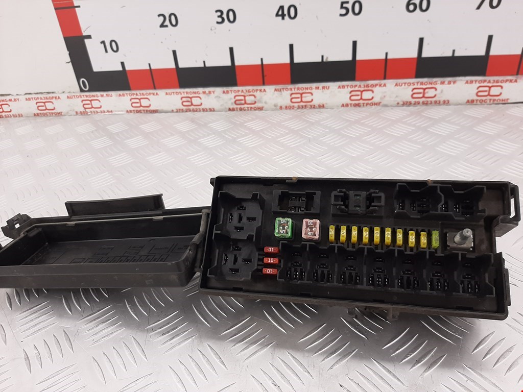 Датчик уровня в бачок омывателя DODGE Durango II 2003-2009