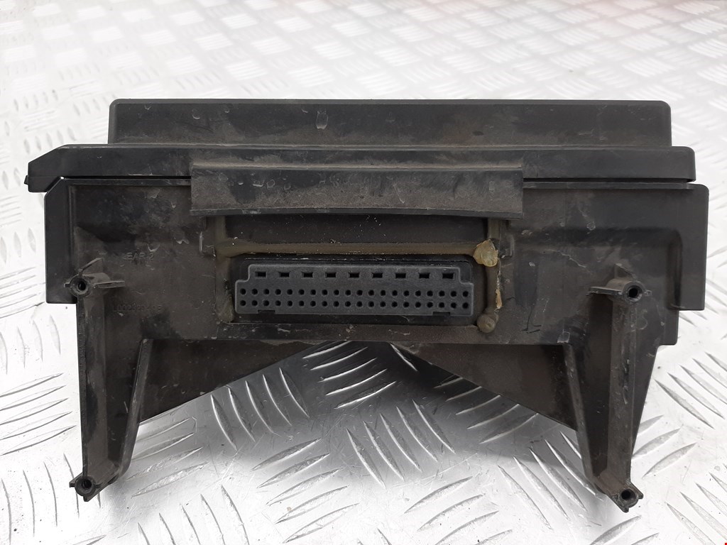 Датчик уровня в бачок омывателя DODGE Durango II 2003-2009